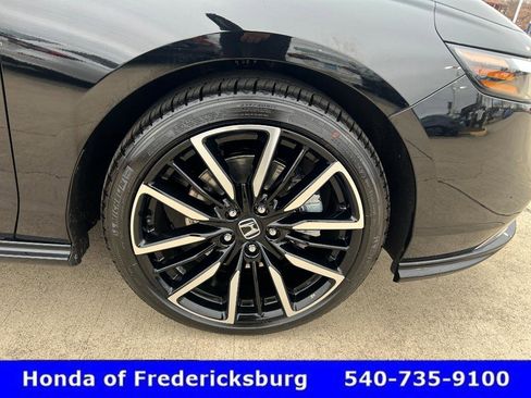 Used 2025 Honda Accord Touring image 34