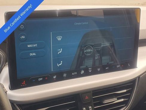 Certified 2025 Ford Escape Platinum AWD/4WD image 20