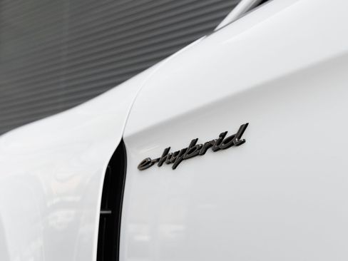 Certified 2026 Porsche Panamera Turbo S AWD/4WD image 14