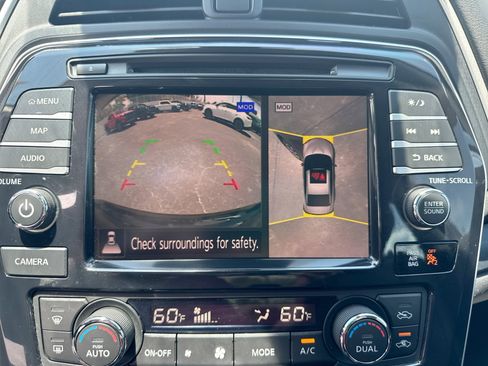 Used 2020 Nissan Maxima Platinum w/ Sport Mat Group FWD image 21