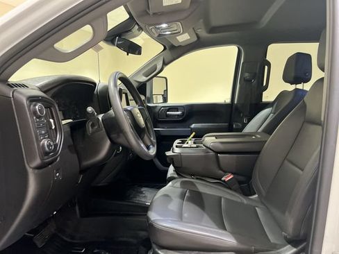Used 2025 Chevrolet Silverado 2500 W/T w/ WT Convenience Package AWD/4WD image 17