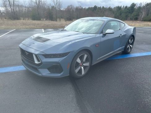 Used 2025 Ford Mustang GT Premium w/ 60th Anniversary Package image 3