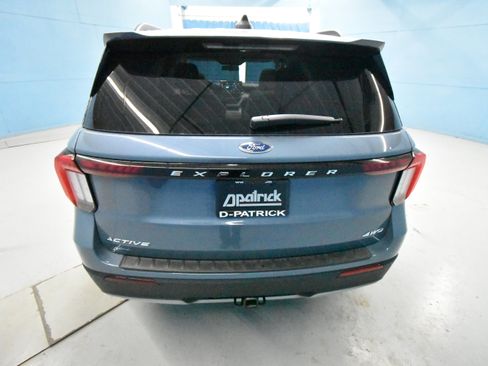 New 2026 Ford Explorer Active w/ Active Comfort Package image 33