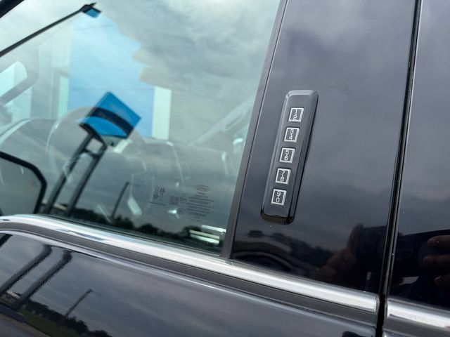 Used 2020 Ford F150 Platinum w/ Max Trailer Tow Package AWD/4WD image 12