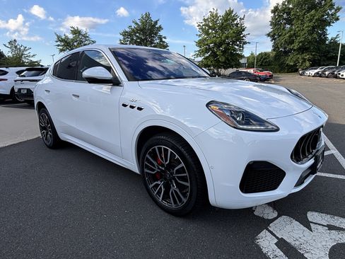 Used 2023 Maserati Grecale GT AWD/4WD image 9