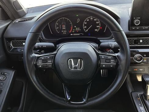 Used 2023 Honda Civic Sport image 13