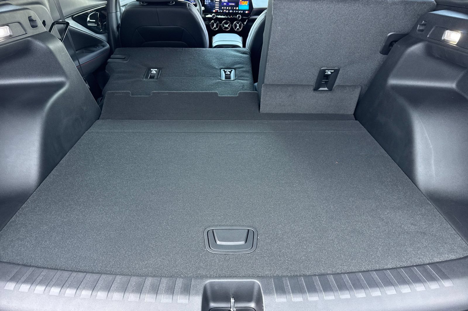 New 2025 Chevrolet Blazer EV RS AWD/4WD image 15