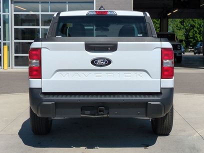 New 2025 Ford Maverick XLT w/ XLT Luxury Package