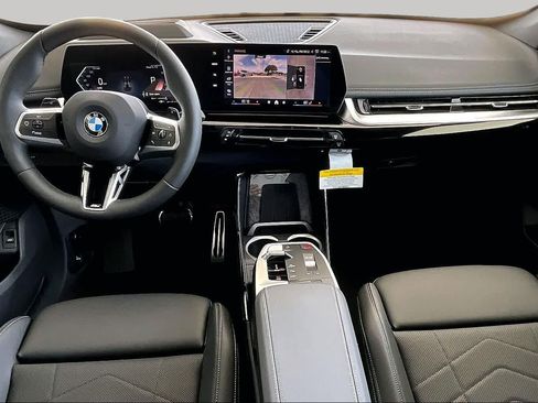 New 2026 BMW X1 xDrive28i w/ Technology Package AWD/4WD image 5