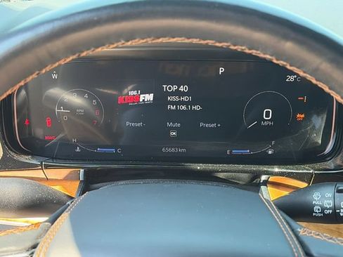 Used 2022 Jeep Grand Wagoneer Series III w/ Rear Seat Video Group 1 AWD/4WD image 24