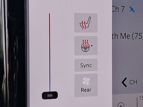 New 2027 Chrysler Pacifica Select FWD image 17