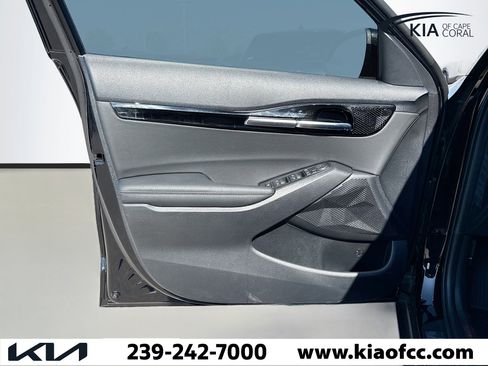 New 2026 Kia Seltos S image 17