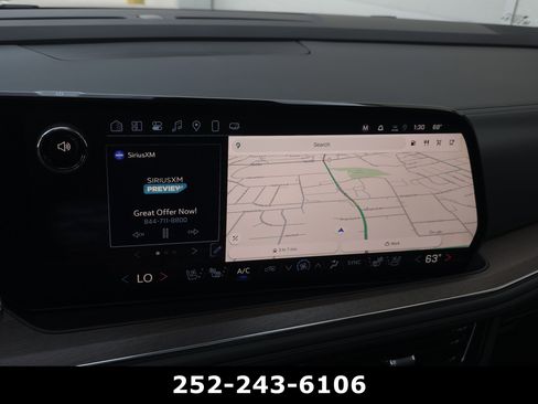 Used 2025 Chevrolet Tahoe High Country image 17