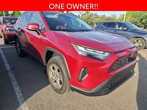 Used 2024 Toyota RAV4 XLE w/ Weather Package AWD/4WD image 3