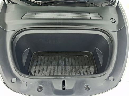 Used 2022 Tesla Model Y Performance AWD/4WD image 30