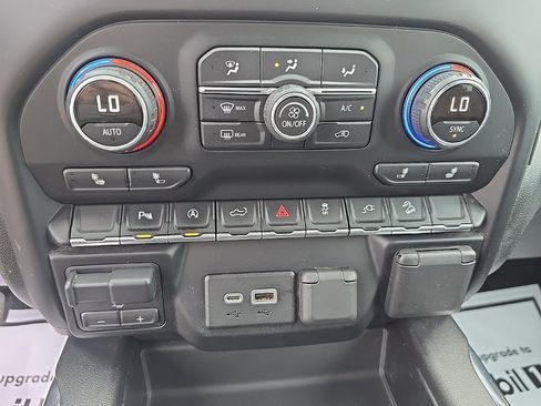 Used 2019 Chevrolet Silverado 1500 LT Trail Boss image 23