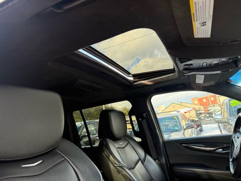 Used 2019 Cadillac Escalade ESV Platinum image 19