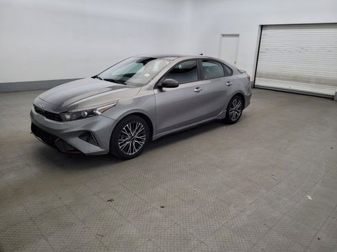 Used 2023 Kia Forte GT-Line FWD image 2