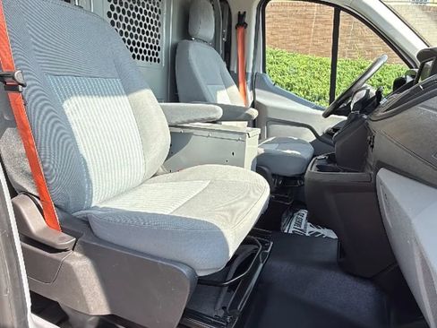 Used 2019 Ford Transit 150 148 Low Roof RWD image 36