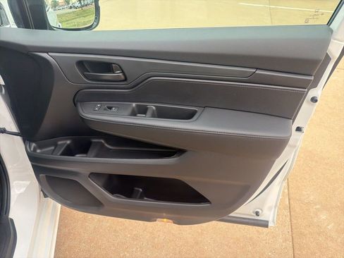 New 2026 Honda Odyssey Sport-L image 32