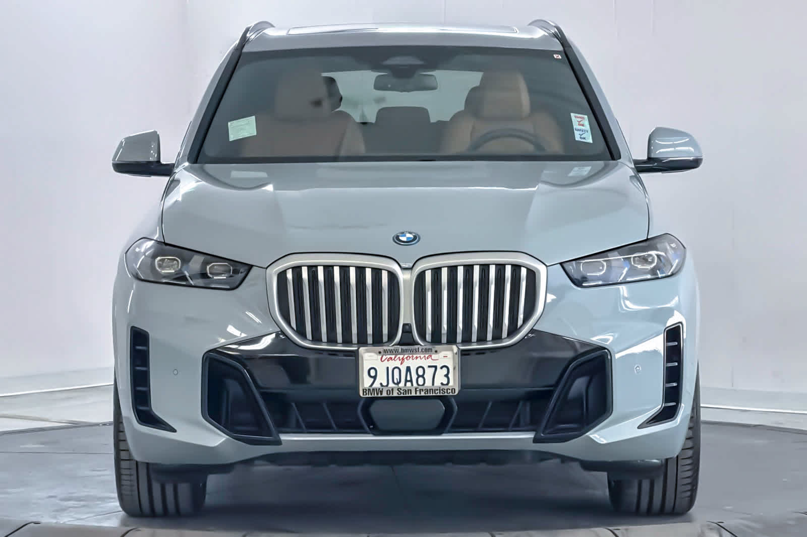 Used 2024 BMW X5 xDrive50e w/ M Sport Package AWD/4WD image 10