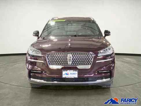 Used 2024 Lincoln Aviator Reserve w/ Elements Package Plus AWD/4WD image 8