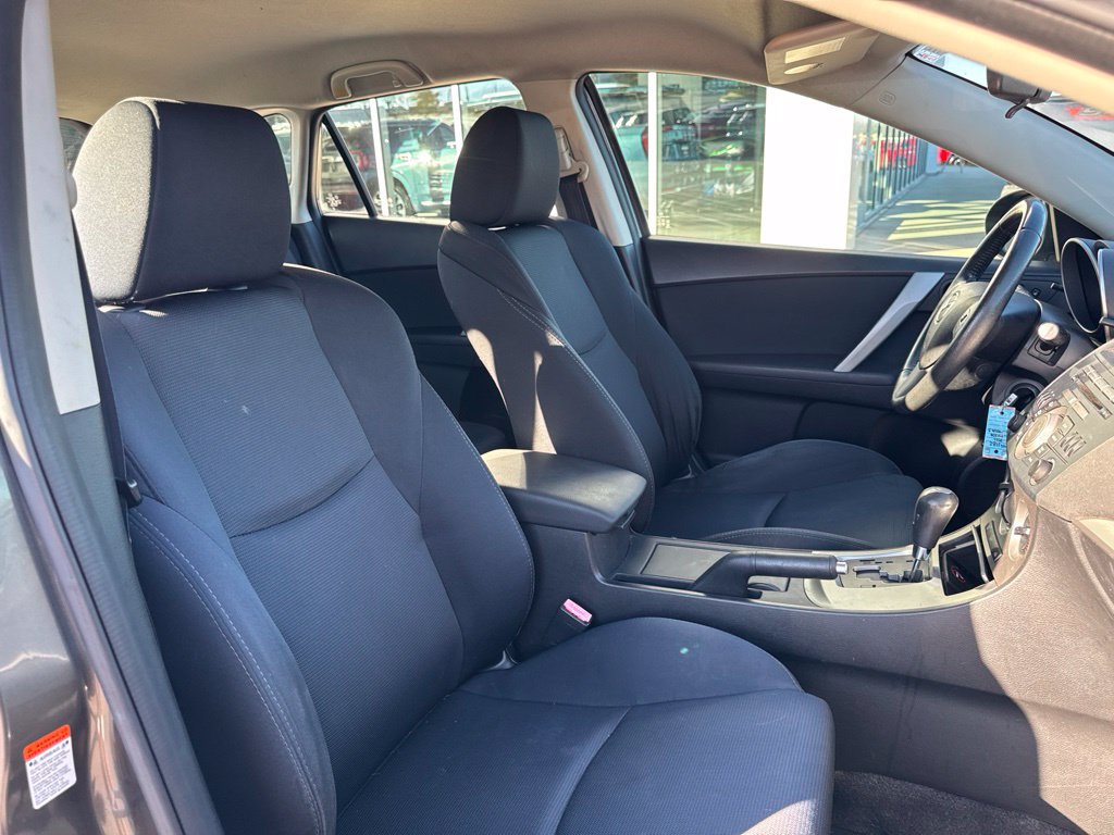 Used 2011 MAZDA MAZDA3 s Sport FWD image 19