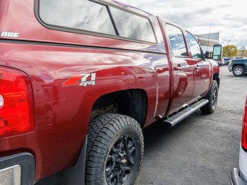 Used 2014 Chevrolet Silverado 2500 LTZ w/ LTZ Plus Package image 5