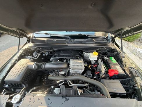 Used 2021 RAM 1500 Laramie w/ Sport Appearance Package AWD/4WD image 87