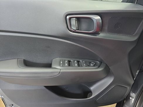 New 2026 Hyundai Venue SEL FWD image 27