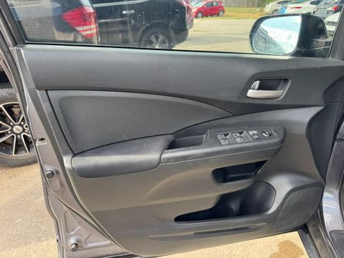 Used 2016 Honda CR-V LX image 15
