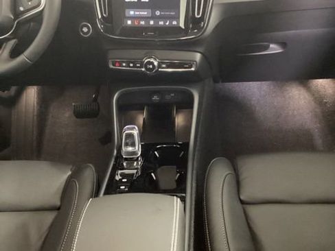 New 2026 Volvo XC40 B5 Ultra w/ Climate Package image 22