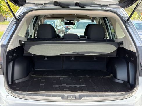 Used 2020 Subaru Forester Premium AWD/4WD image 35