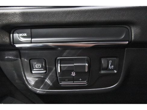 Used 2025 Cadillac Escalade Sport w/ LPO, Floor Liner Package RWD image 20