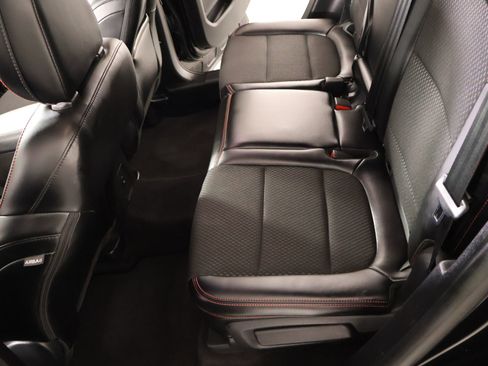 Used 2025 Ford Escape ST-Line image 11