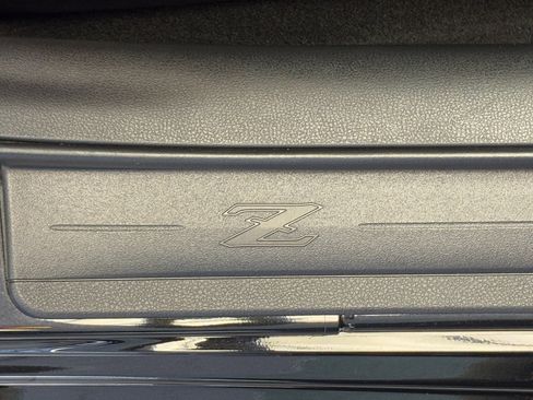 Certified 2024 Nissan Z Performance w/ Floor Mat Package image 9