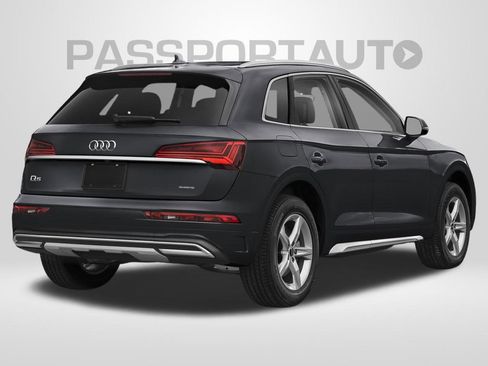 Used 2023 Audi Q5 2.0T Premium Plus w/ Premium Plus Package AWD/4WD image 2