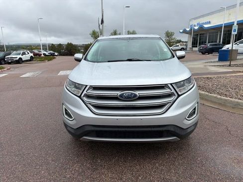 Used 2018 Ford Edge Titanium AWD/4WD image 2