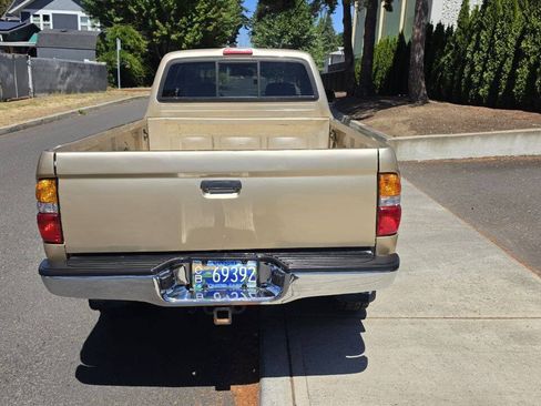 Used 2002 Toyota Tacoma 4x4 Xtracab V6 image 6