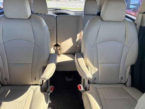Used 2020 Buick Enclave Premium image 11