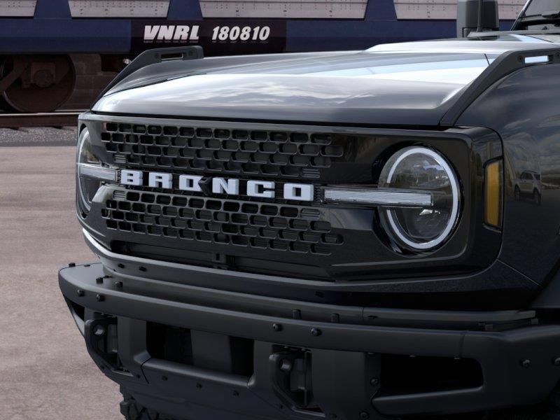 New 2026 Ford Bronco Badlands w/ Wildtrak Package AWD/4WD image 19