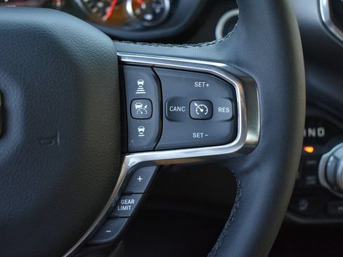 Used 2025 RAM 1500 Laramie w/ Sport Appearance Package AWD/4WD image 20