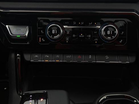 Used 2024 GMC Sierra 1500 AT4 w/ AT4 Premium Package image 34