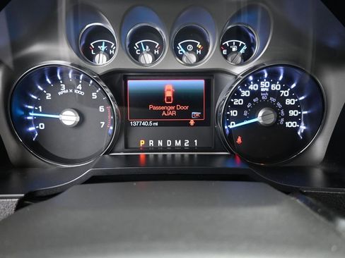 Used 2015 Ford F250 Lariat w/ Lariat Ultimate Package image 14