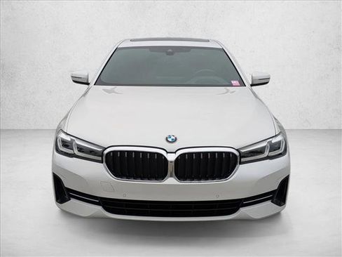 Certified 2023 BMW 530i w/ Premium Package image 2
