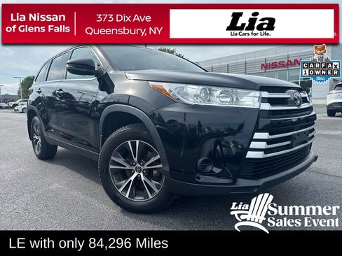 Used 2019 Toyota Highlander LE AWD/4WD image 1