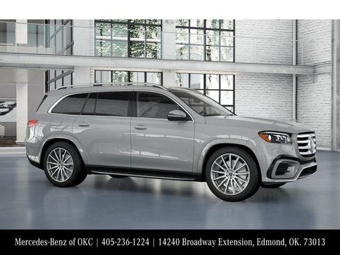 New 2026 Mercedes-Benz GLS 580 4MATIC image 13