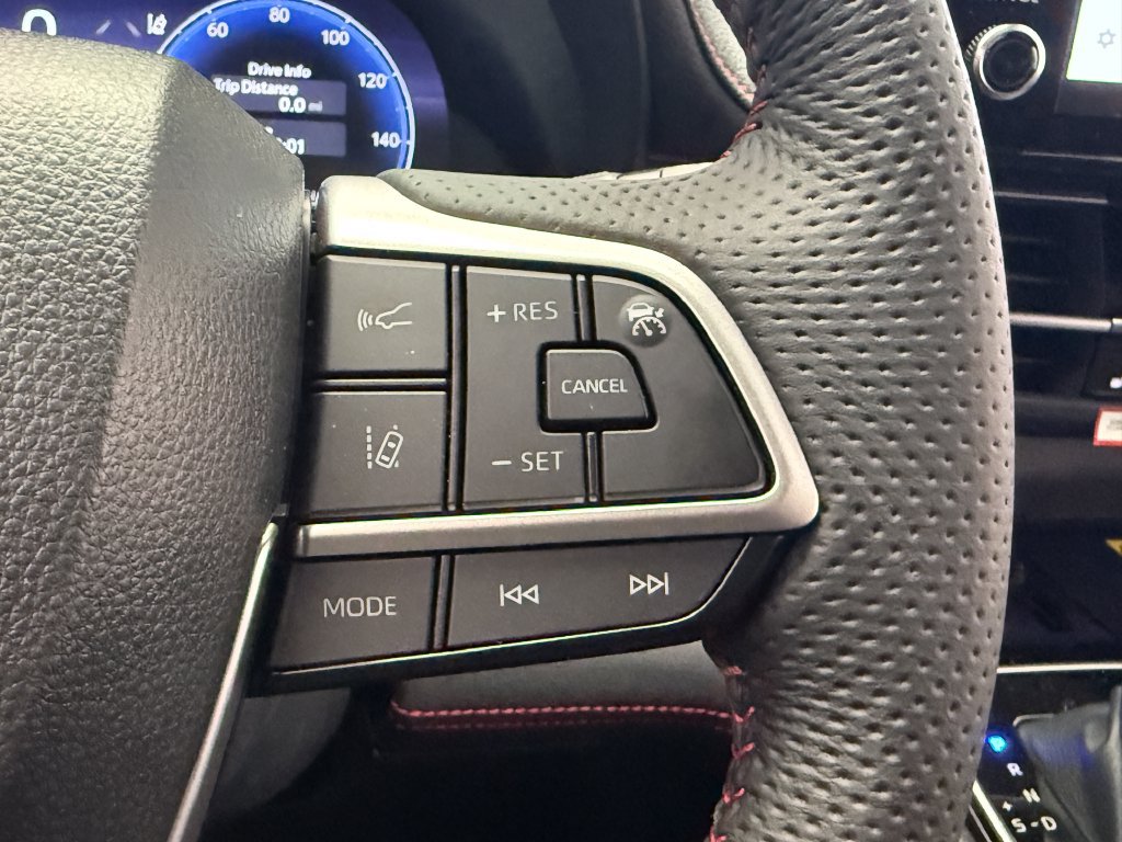 Used 2026 Toyota Sienna XSE AWD/4WD image 32