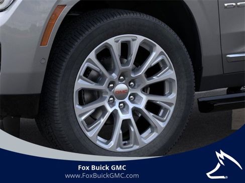 New 2026 GMC Yukon XL Denali w/ Sun & Power Step Package image 8