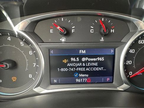 Used 2019 Chevrolet Equinox Premier FWD image 19